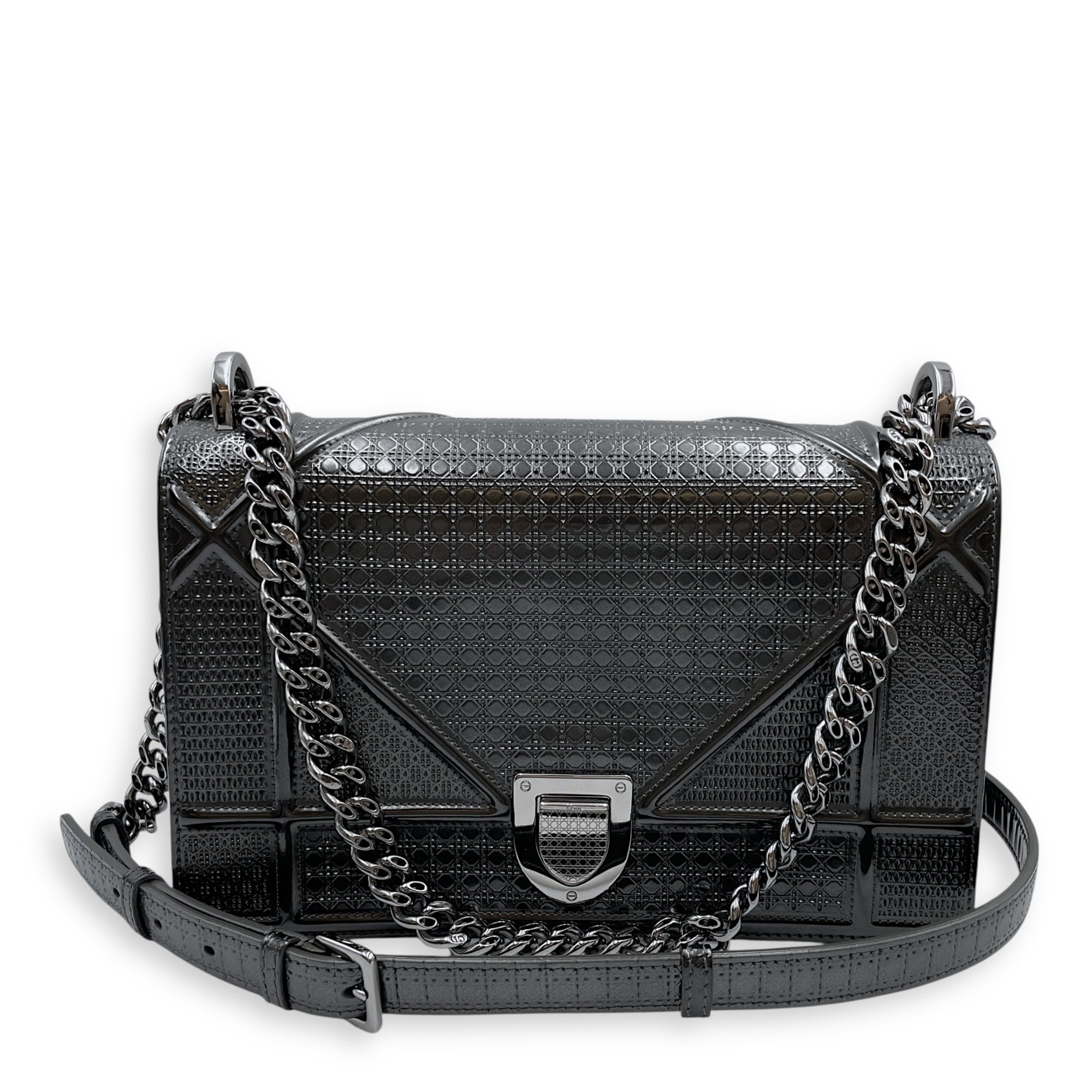 Diorama Medium Metallic Grey Shoulder Bag in Patent Leather, Silver hardware