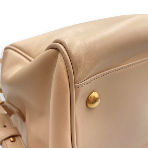Boston Beige Shoulder Bag in Calfskin, Gold hardware