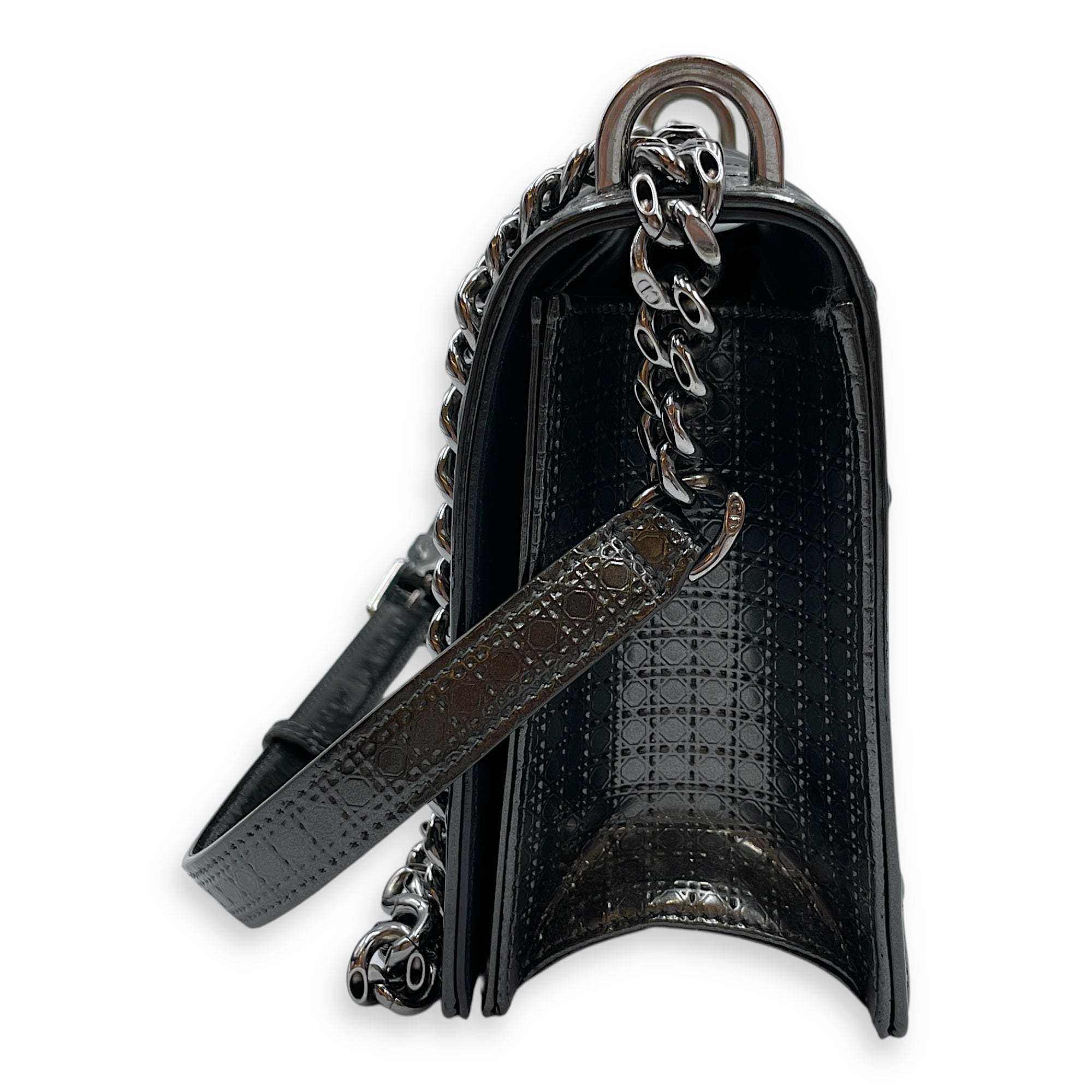 Diorama Medium Metallic Grey Shoulder Bag in Patent Leather, Silver hardware
