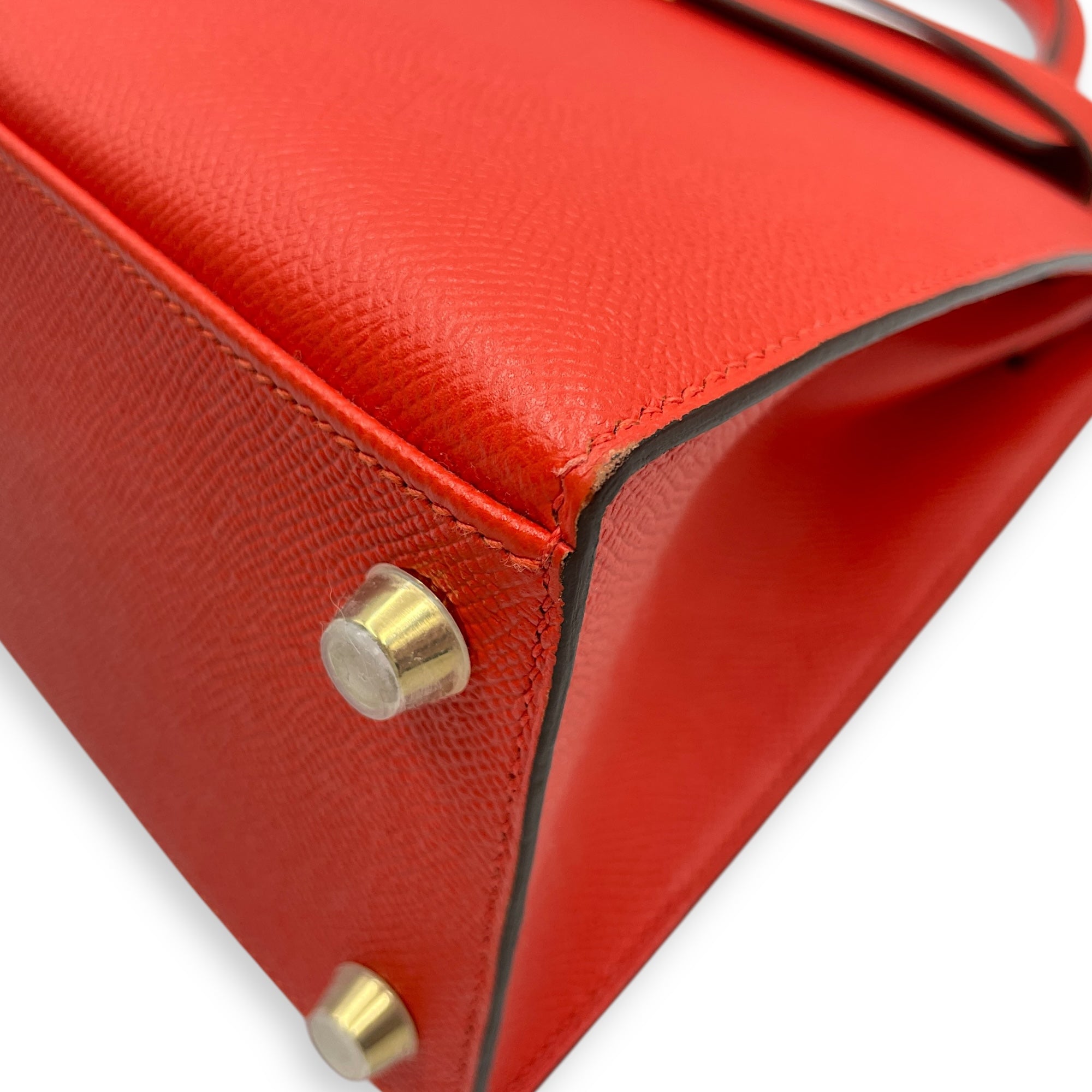 Sellier Kelly 28 Capucine in Epsom, Gold hardware