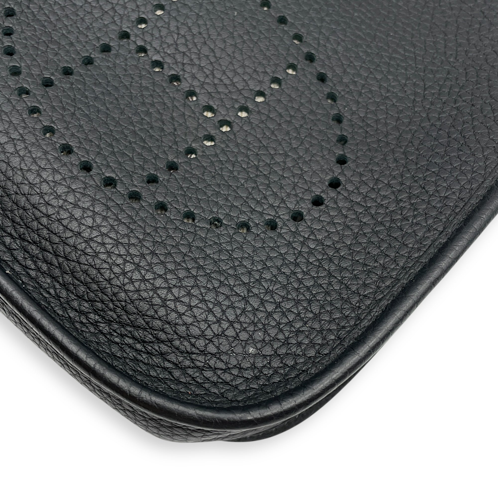Evelyne Mini Black in Clemence, Gold hardware