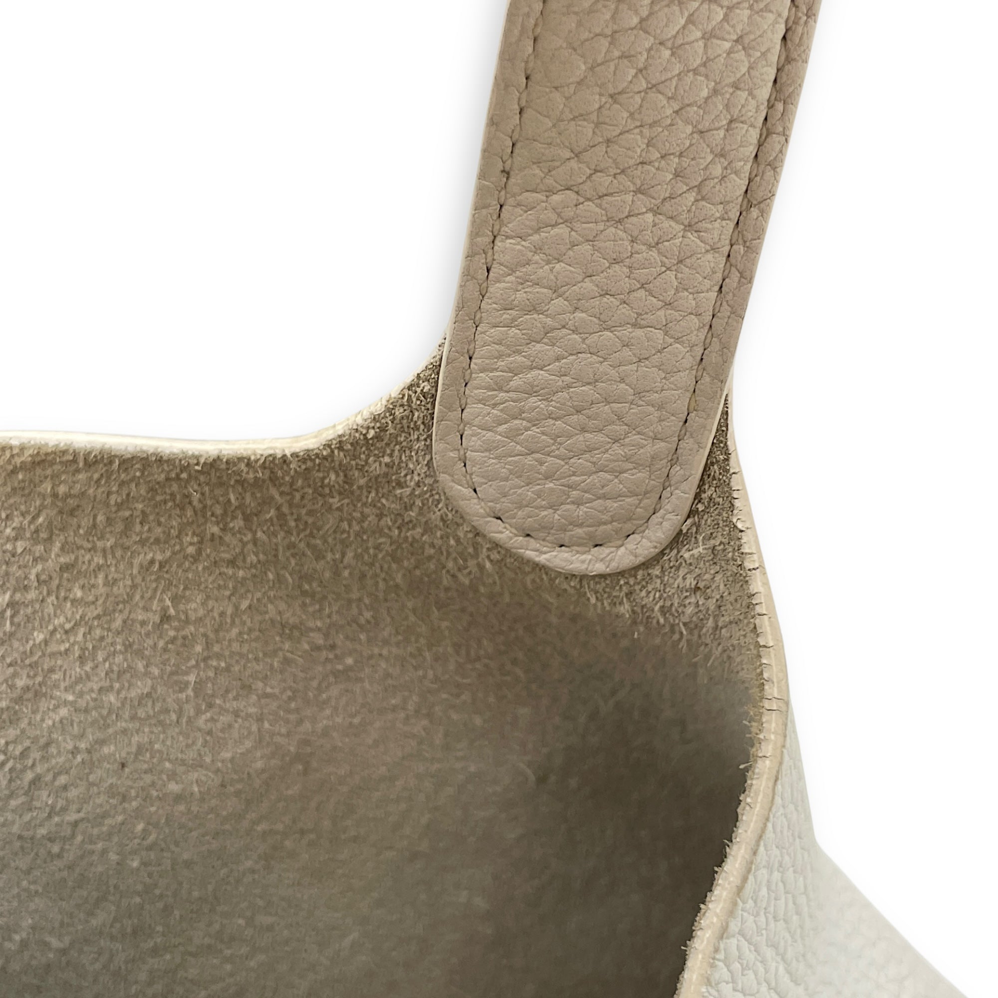 Picotin 18 White in Clemence, Gold hardware