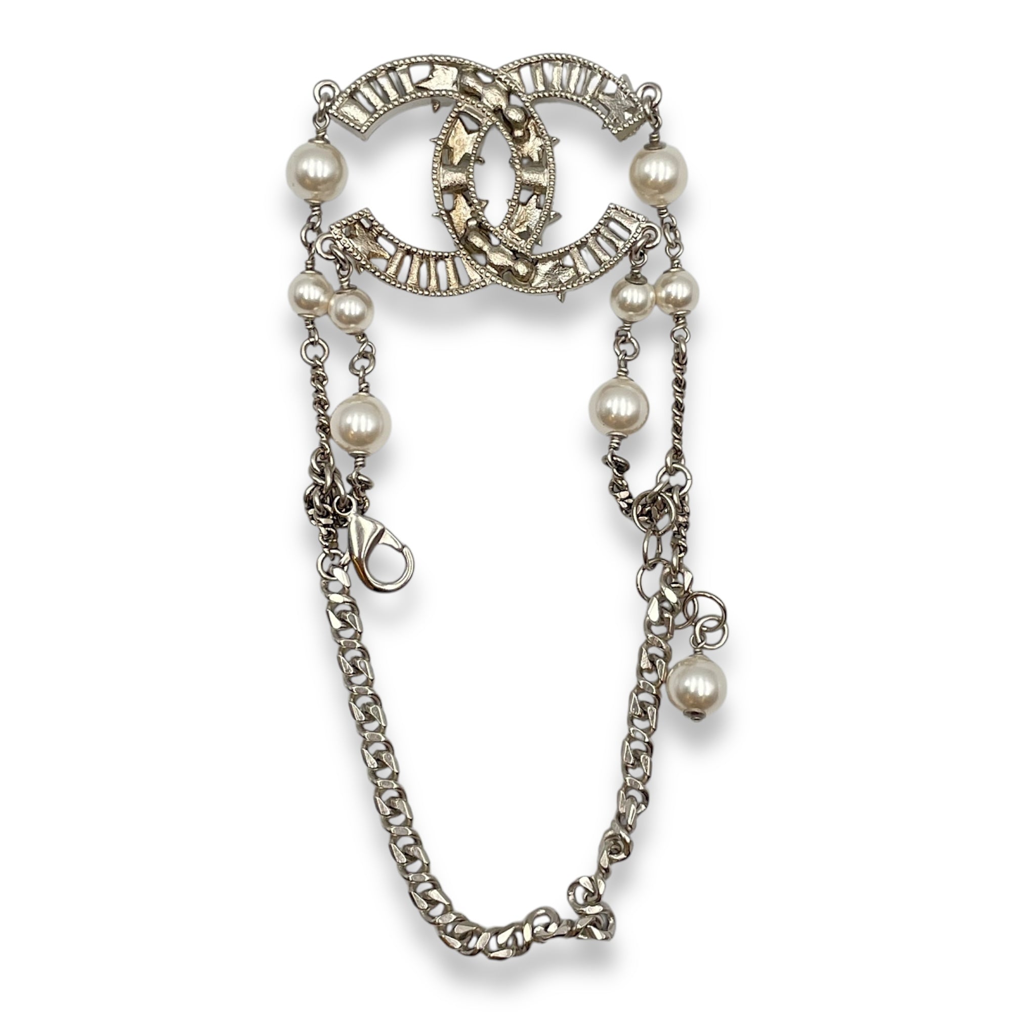 CC Silver Bracelet in Pearl & Crystal, Resin hardware