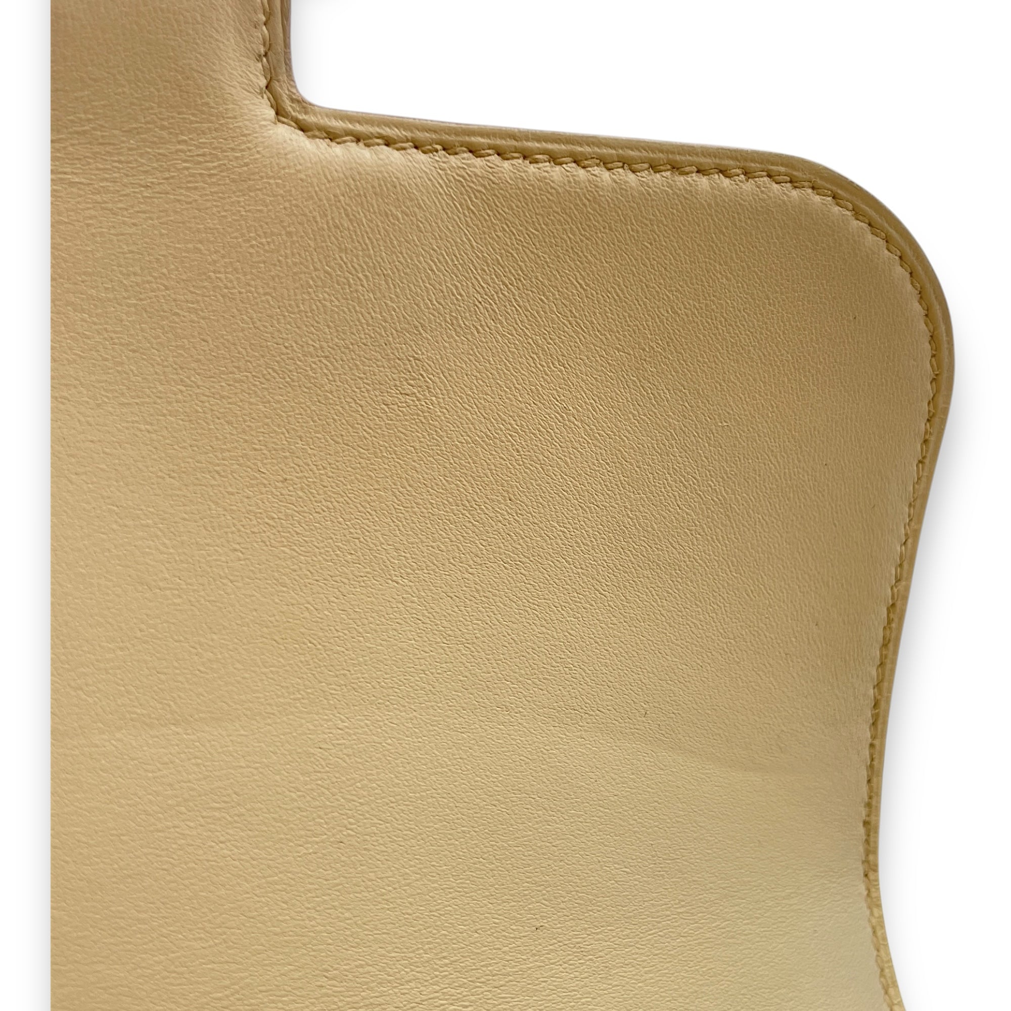 Constance 18 Craie in Epsom, Palladium hardware