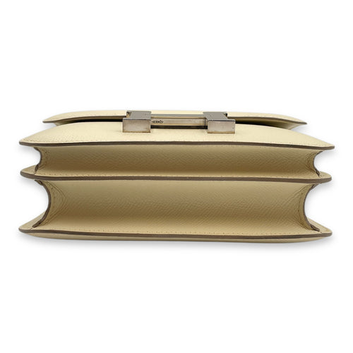 Constance 18 Craie in Epsom, Palladium hardware