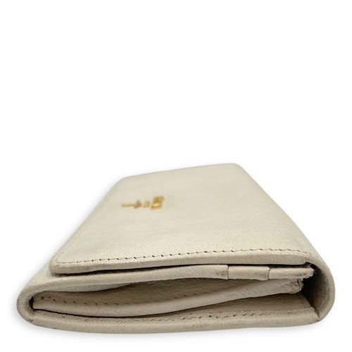 Long White Wallet in Calfskin, Gold hardware