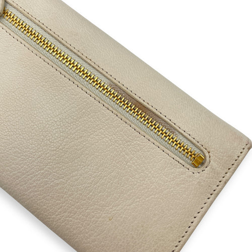 Long White Wallet in Calfskin, Gold hardware