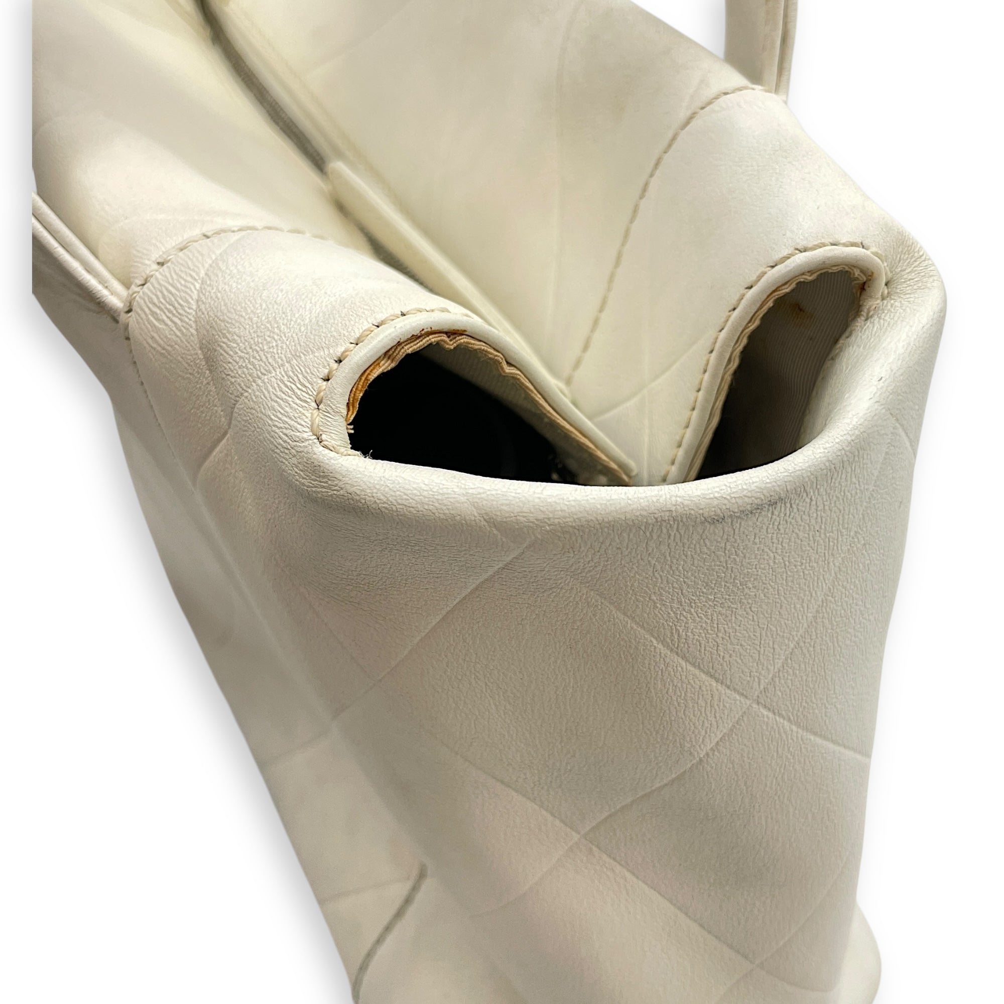 CC Chevron All Day Long White Tote Bag in Calfskin, Brushed Palladium hardware