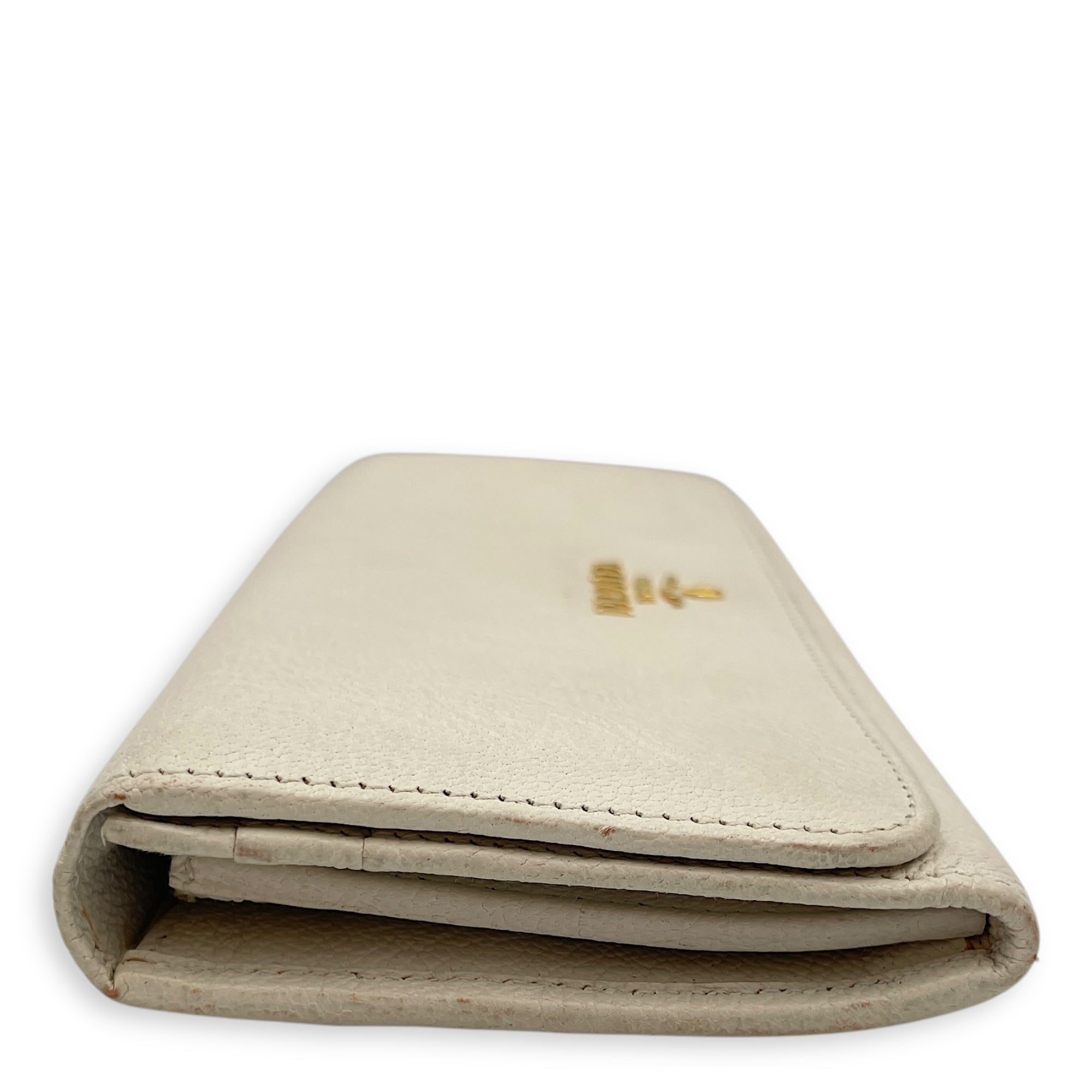 Long White Wallet in Calfskin, Gold hardware