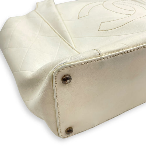 CC Chevron All Day Long White Tote Bag in Calfskin, Brushed Palladium hardware