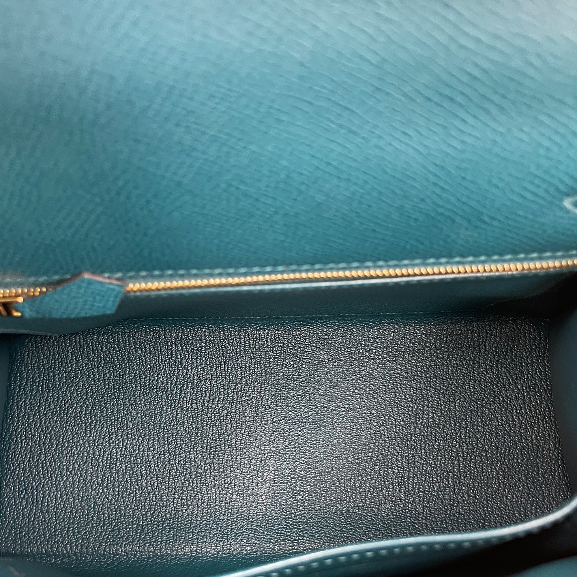 Sellier Kelly 25 Vert Bosphore in Epsom, Gold hardware