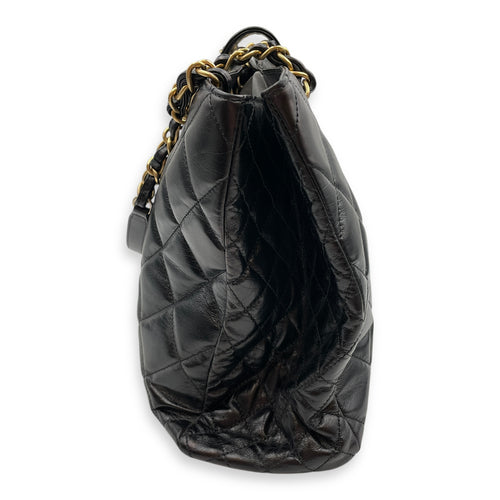 Quilted CC Black Tote Bag in Calfskin, Gold hardware