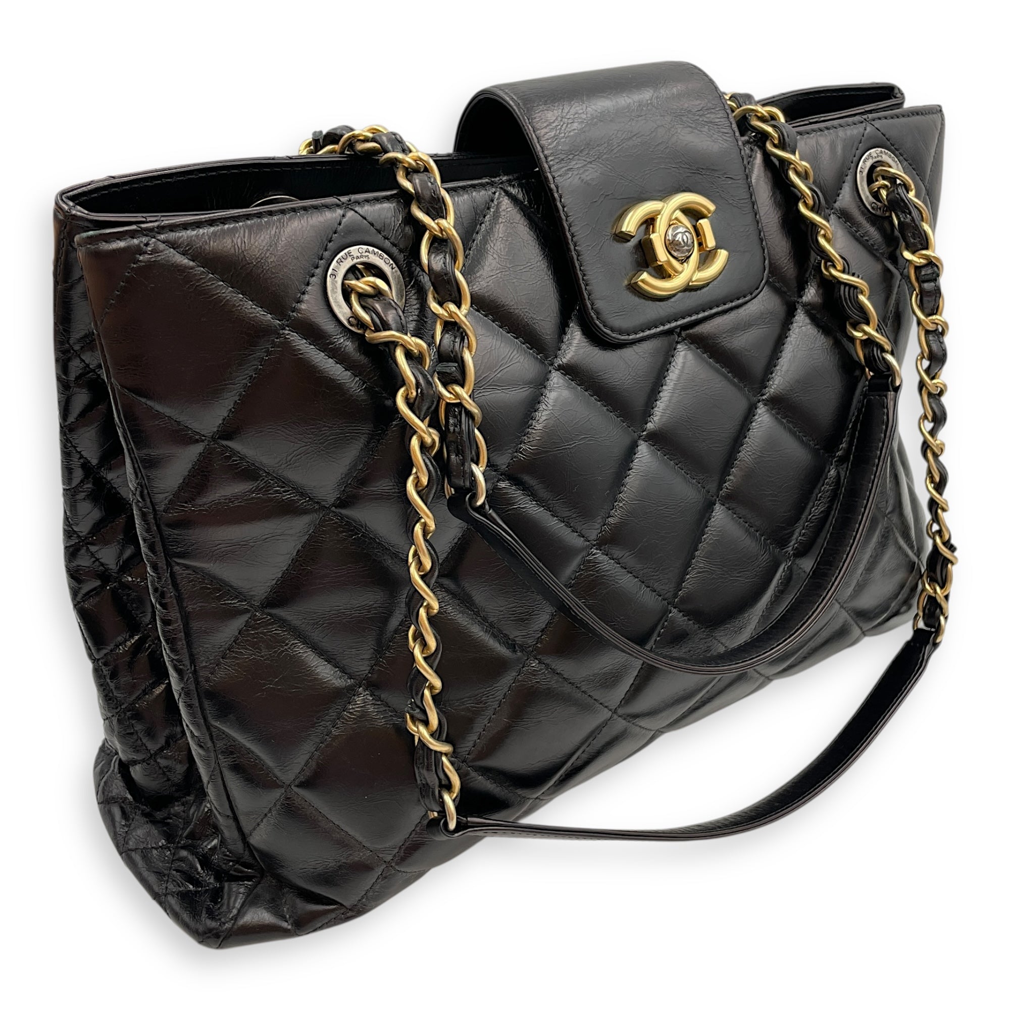 Quilted CC Black Tote Bag in Calfskin, Gold hardware