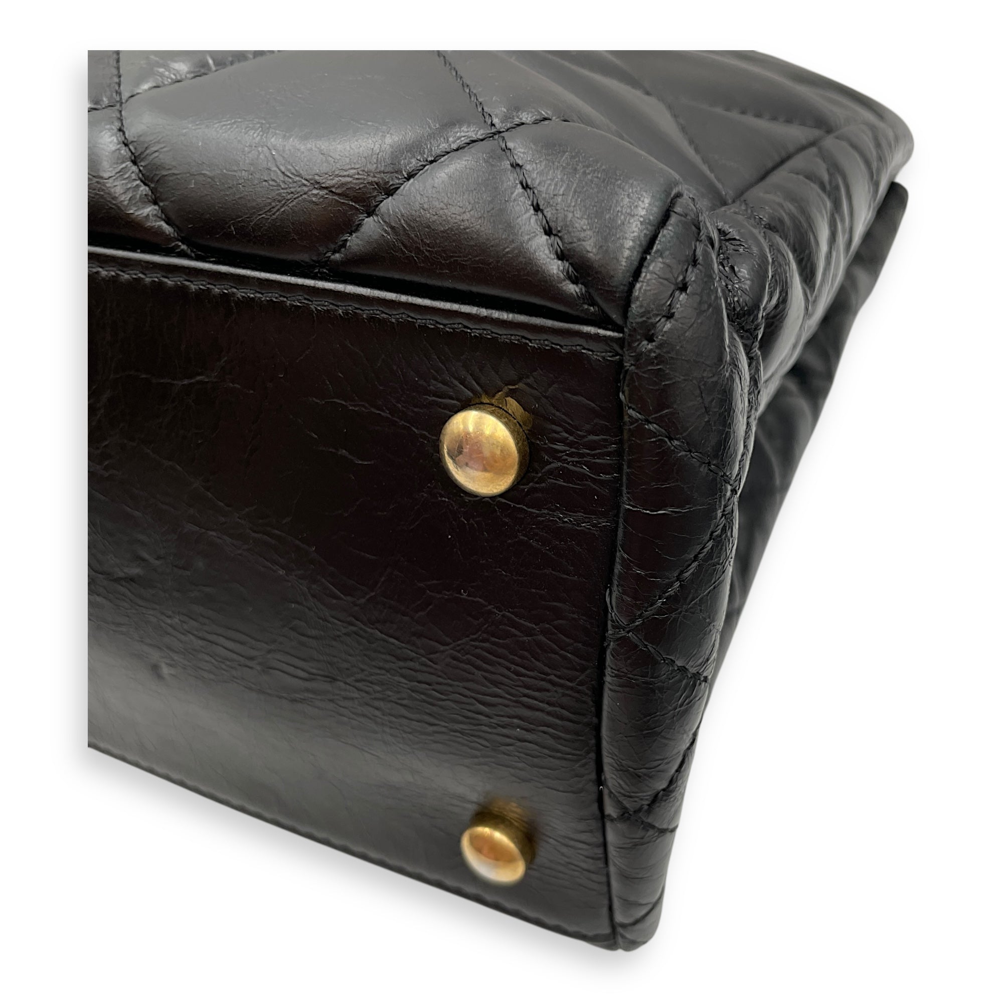 Quilted CC Black Tote Bag in Calfskin, Gold hardware