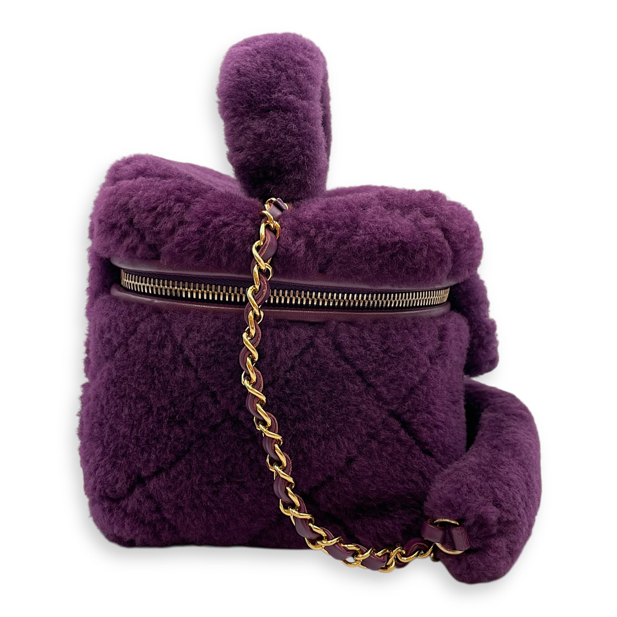 Shearling Quilted Vanity Purple Shoulder Bag in Lambskin, Gold hardware