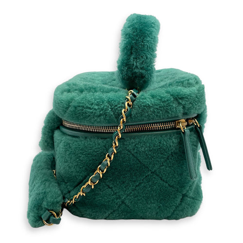 Shearling Quilted Vanity Green Shoulder Bag in Lambskin, Gold hardware