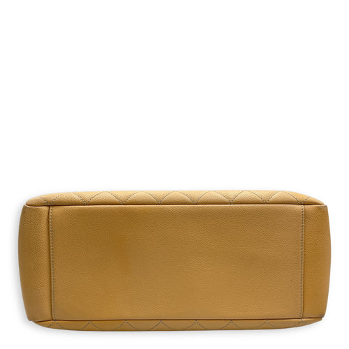 GST Beige Shoulder Bag in Caviar Leather, Silver hardware