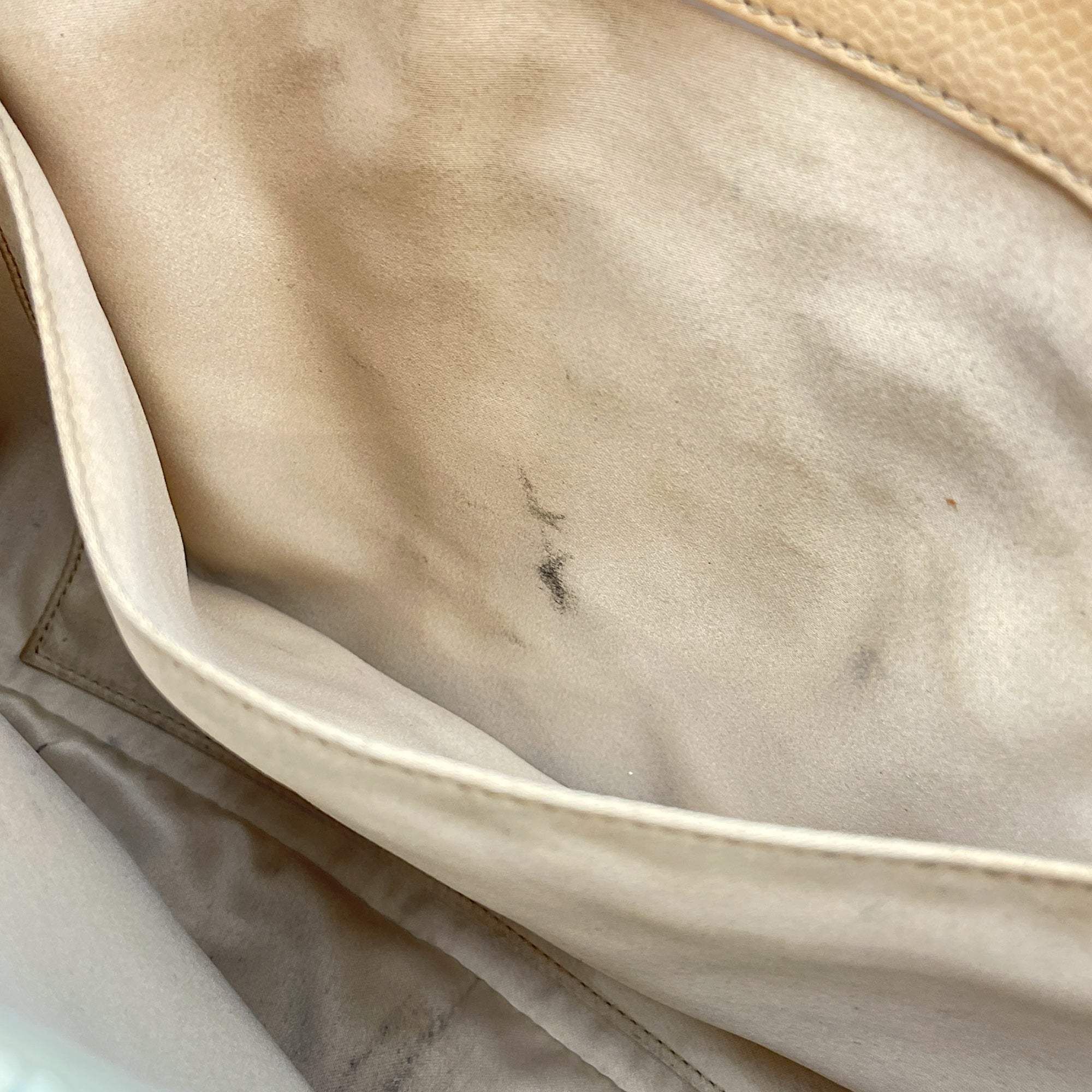 GST Beige Shoulder Bag in Caviar Leather, Silver hardware