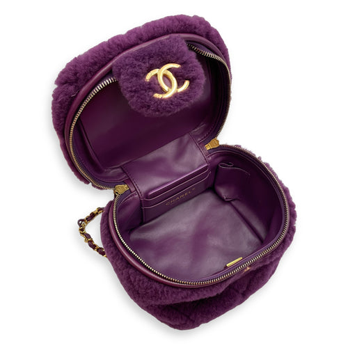 Shearling Quilted Vanity Purple Shoulder Bag in Lambskin, Gold hardware