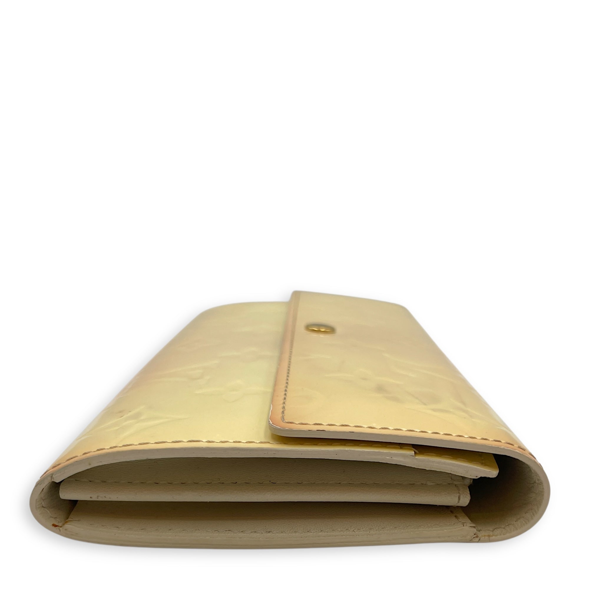 Vernis Sarah Long White Wallet in Patent Leather, Gold hardware