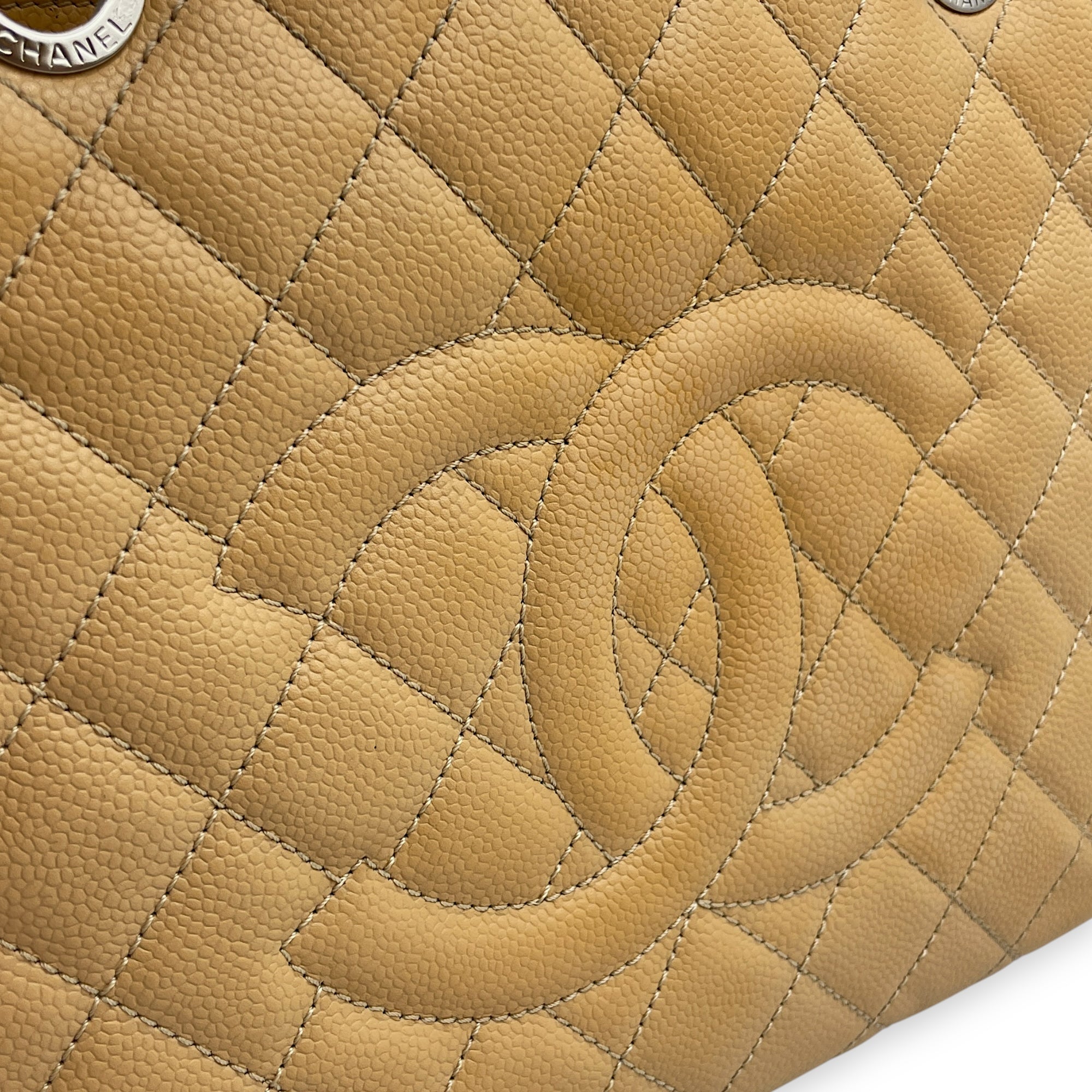 GST Beige Shoulder Bag in Caviar Leather, Silver hardware