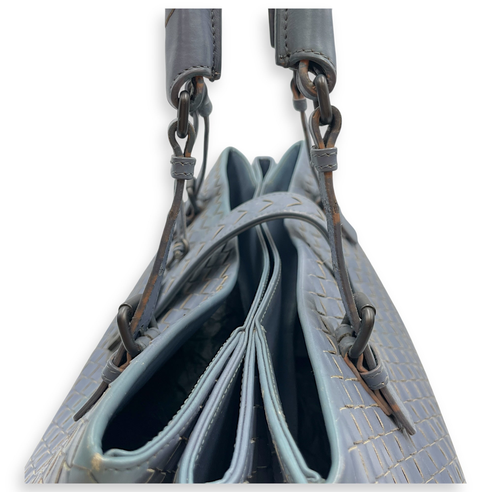 Intrecciato Roma Blue Shoulder Bag in Nappa Leather, Gunmetal hardware