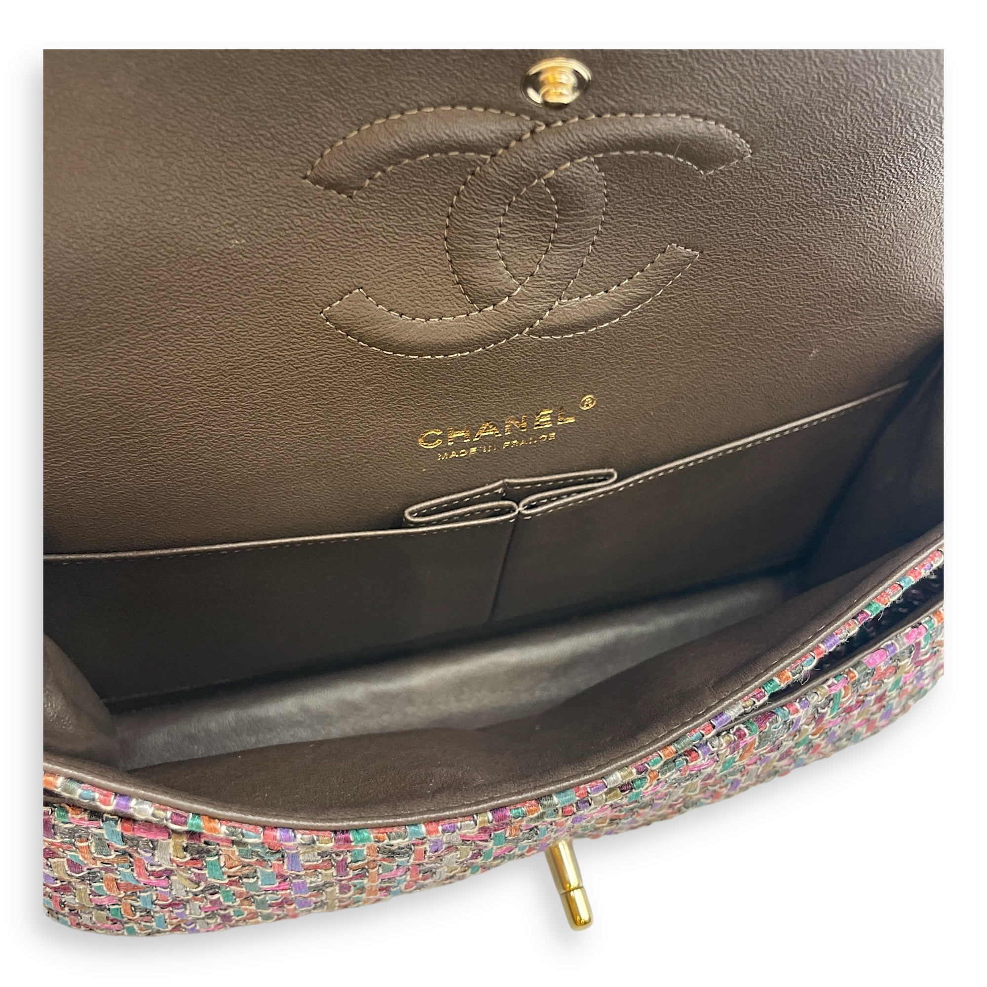 Tweed Classic Medium Multi-Color Double Flap Bag in Tweed, Gold hardware