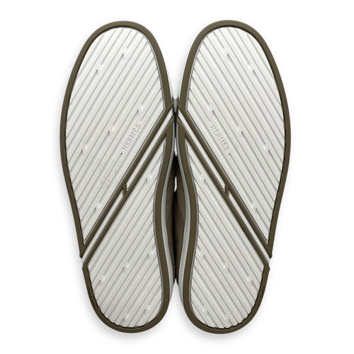 Lucky Slip-on 38.5 Beige Galet Sneakers in Suede Leather