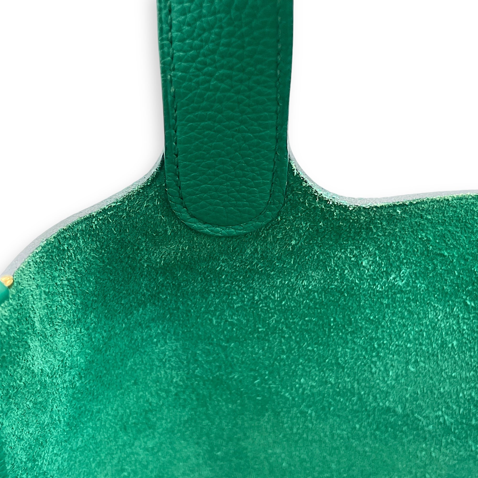 Picotin 18 Vert Jade in Maurice, Gold hardware