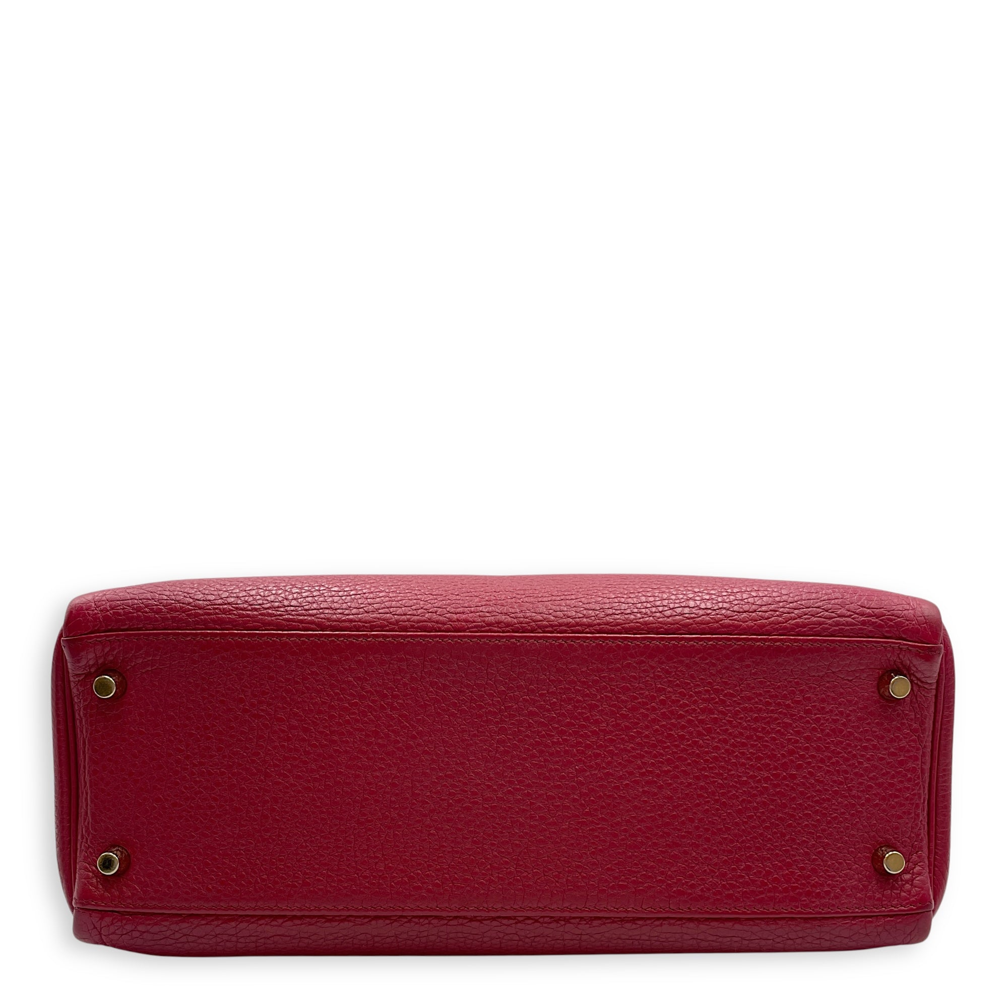Kelly 32 Rubis in Togo, Gold hardware