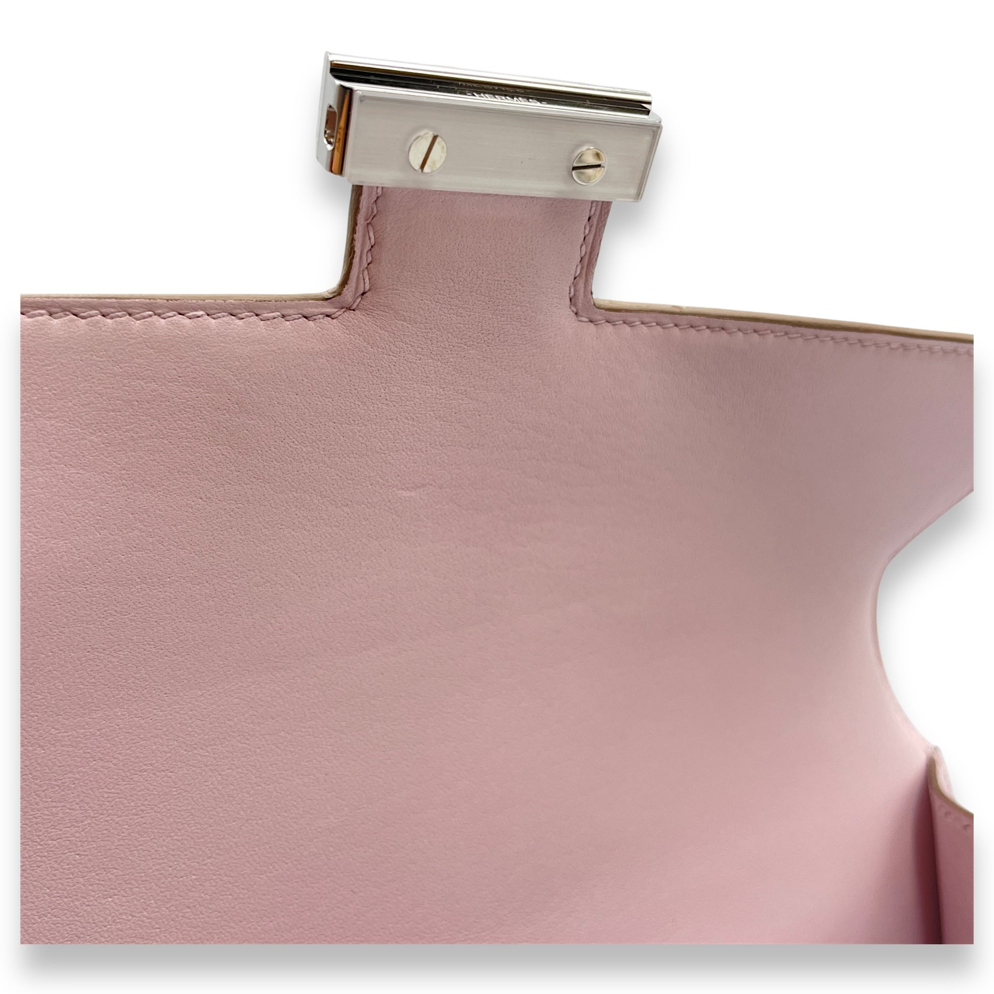 Constance Elan Mauve Pale in Epsom, Palladium hardware