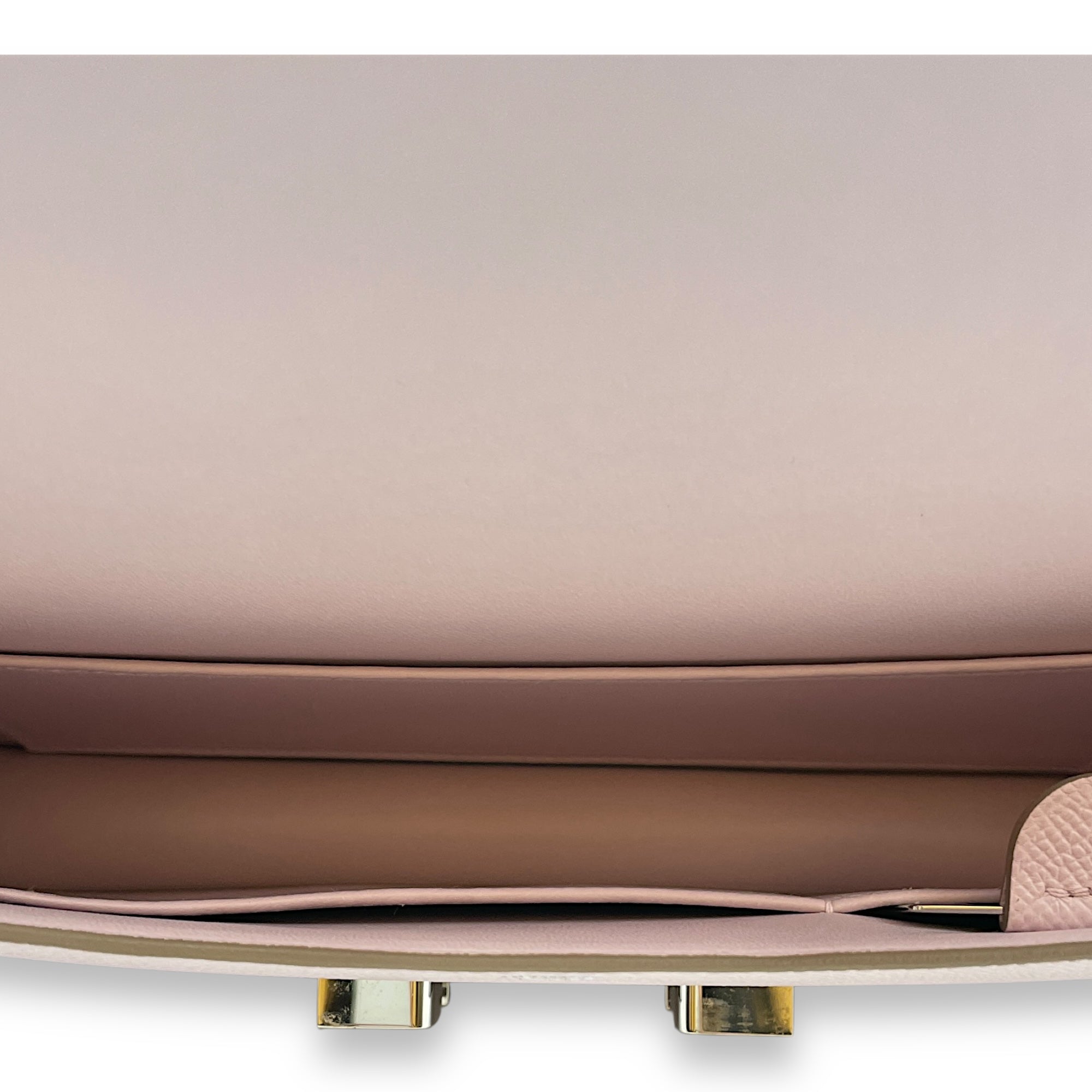 Constance Elan Mauve Pale in Epsom, Palladium hardware