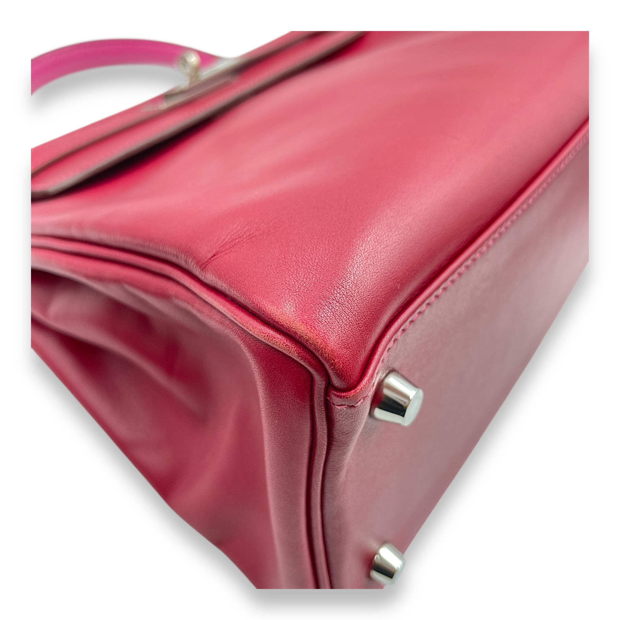 SoFlash Kelly 28 Rubis/Rose Tyrien in Tadelakt, Ruthenium hardware
