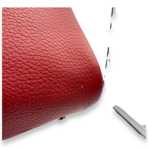 Lindy 34 Rouge Garance in Clemence Palladium hardware