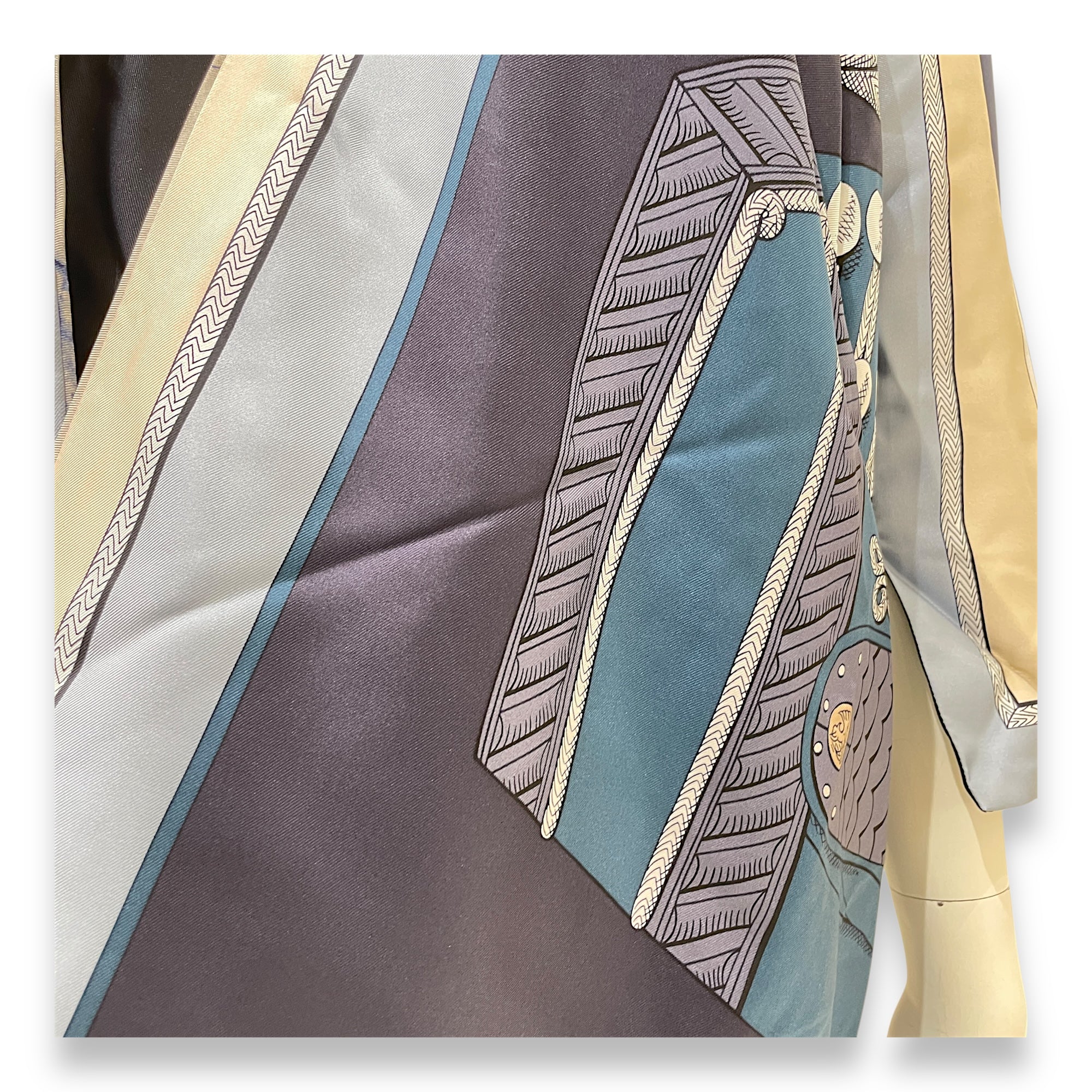Petit H Blue/Gris Poncho