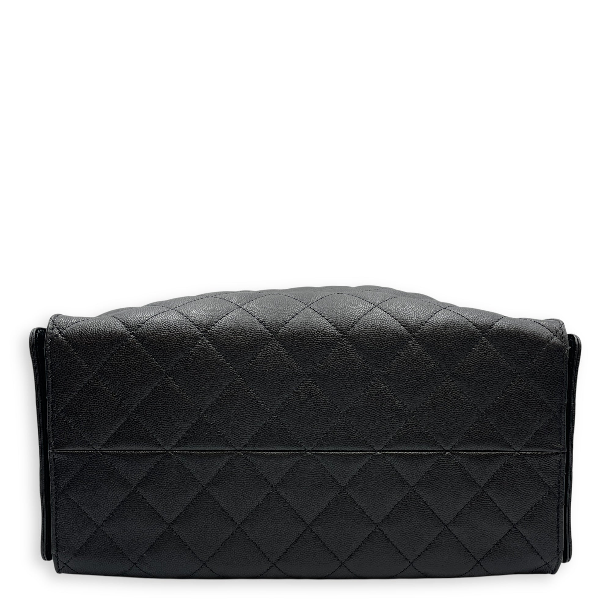 C25 Medium Black Shoulder Bag in Caviar Leather, Gold hardware