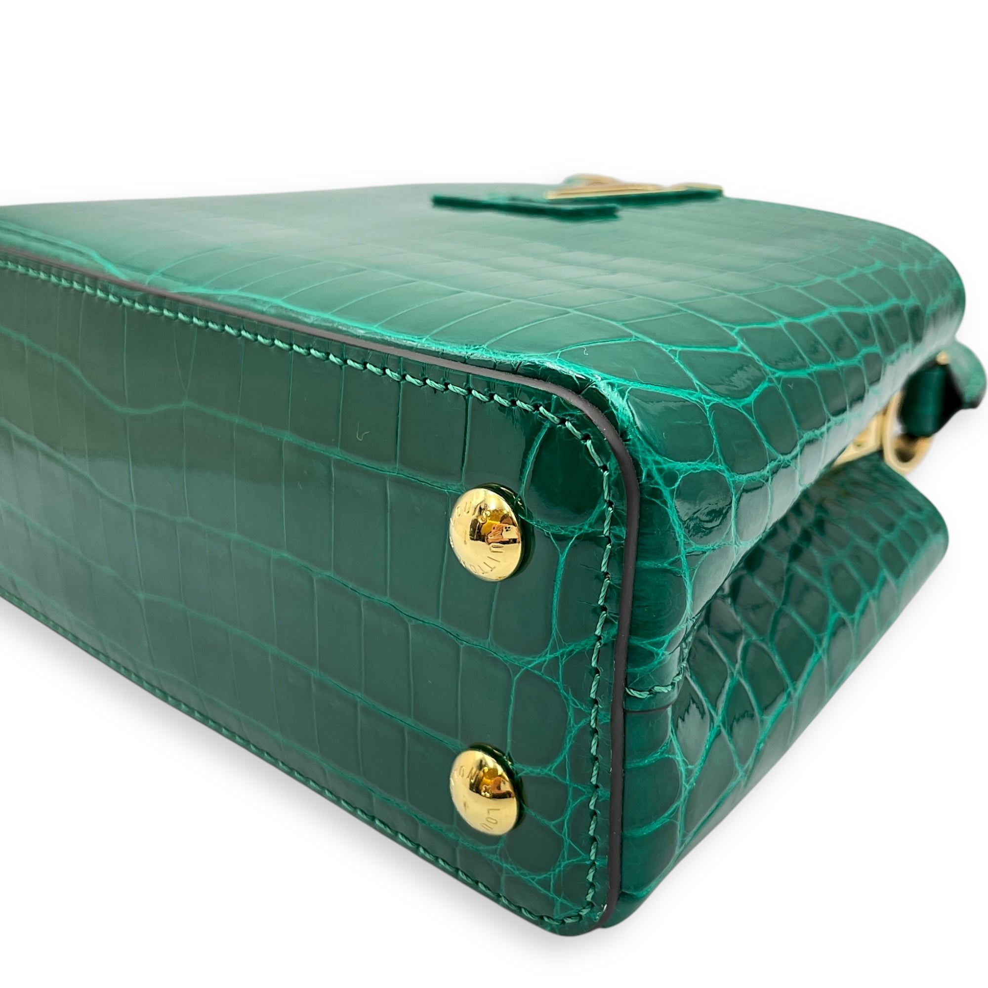 Capucines Mini Emerald Shoulder Bag in Shiny Alligator, Gold hardware