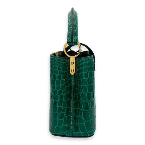 Capucines Mini Emerald Shoulder Bag in Shiny Alligator, Gold hardware