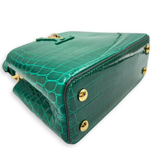 Capucines Mini Emerald Shoulder Bag in Shiny Alligator, Gold hardware