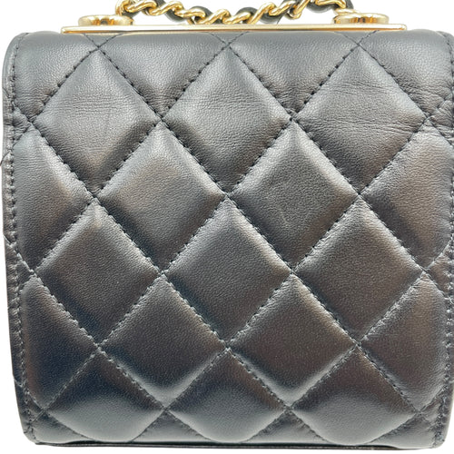 Trendy CC Flap Mini Black Crossbody Bag in Lambskin, Gold hardware