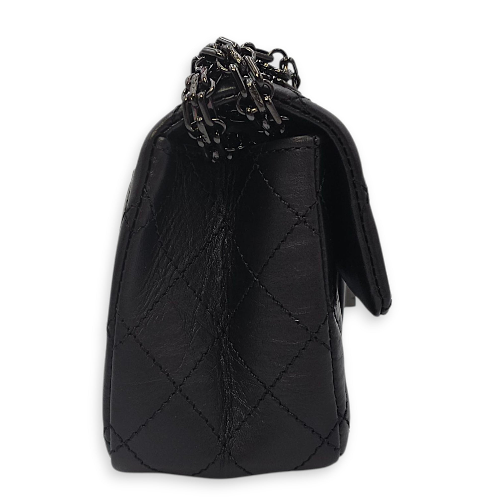 So Black Reissue Flap Mini Black Shoulder Bag in Distressed Leather, So Black hardware