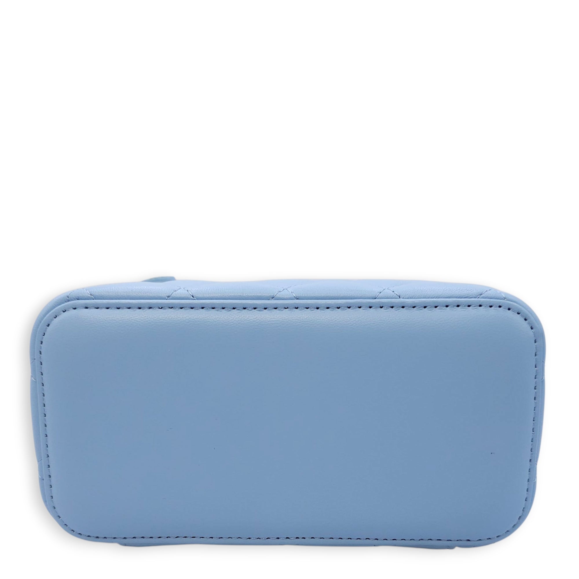 Quilted CC Vanity Case with Pearl Crush Baby Blue Shoulder Bag in Lambskin, Gold hardware