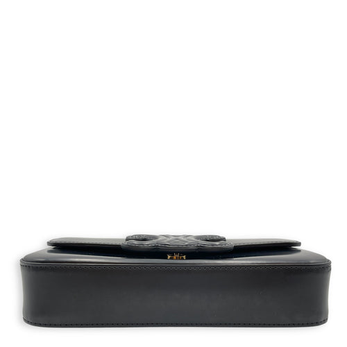 Triomphe Flap 20cm Black Shoulder Bag in Calfskin, Gold hardware