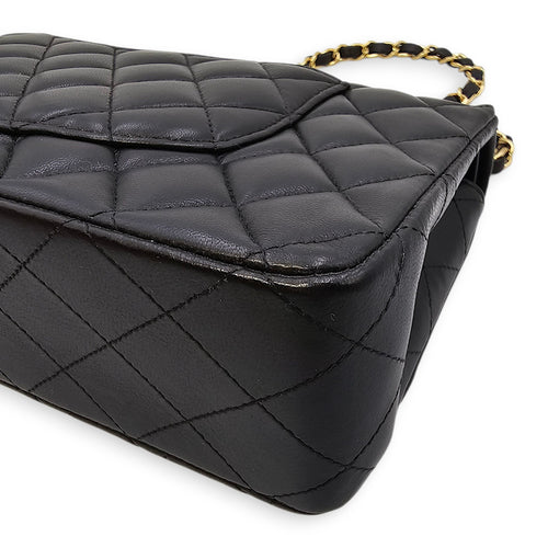 Quilted CC Classic Flap (DF) Medium Black Shoulder Bag in Lambskin, Gold hardware