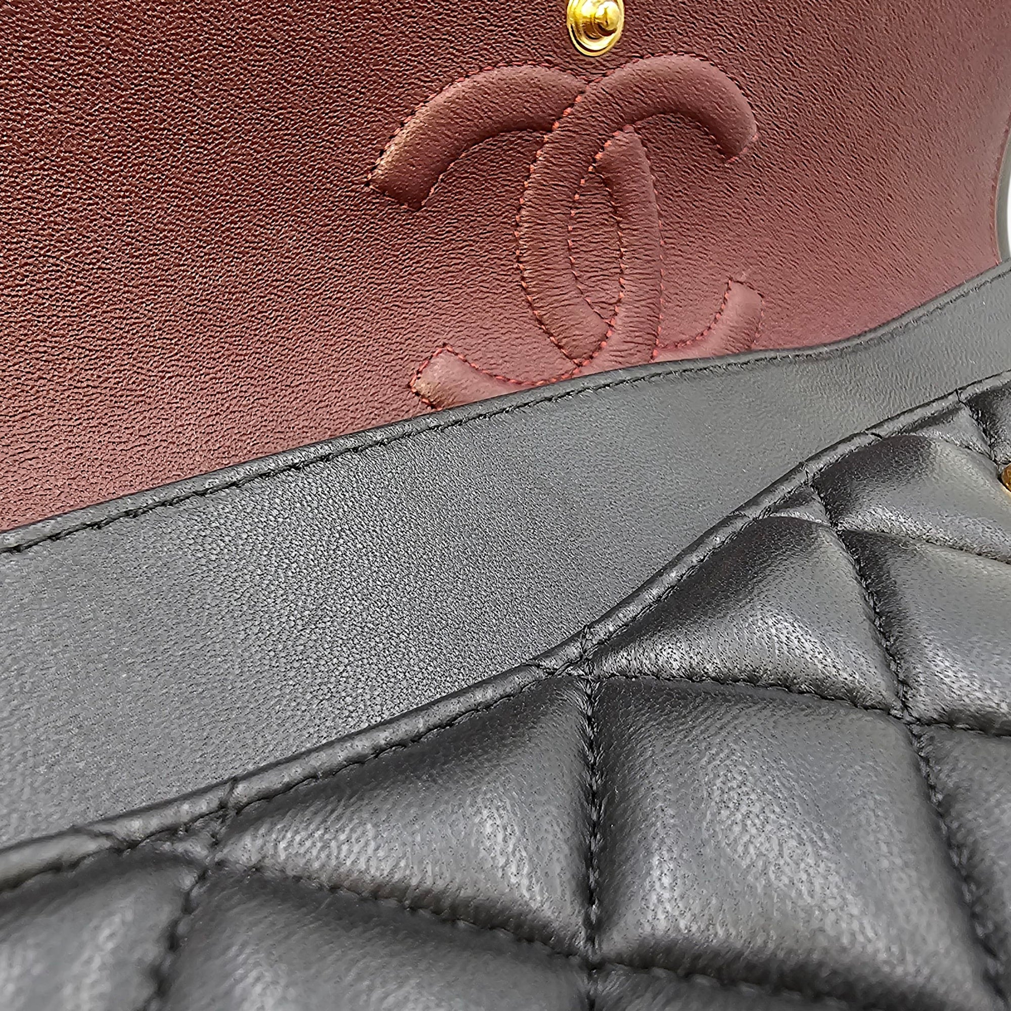 Quilted CC Classic Flap (DF) Medium Black Shoulder Bag in Lambskin, Gold hardware