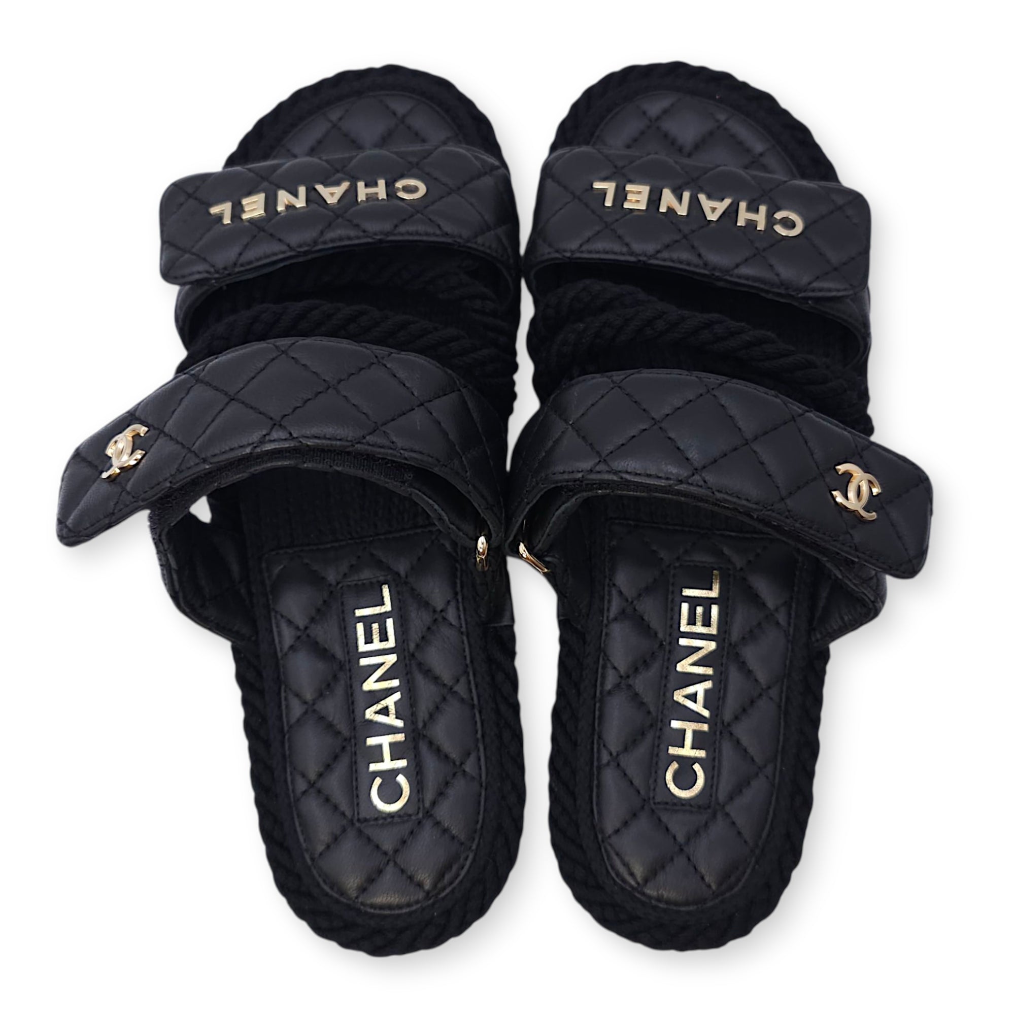 Quilted Rope CC 36 Black Flat Sandals in Calfskin, Gold hardware