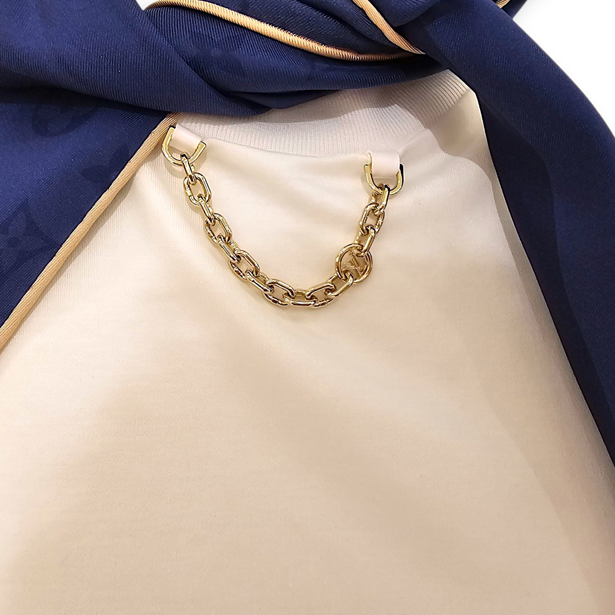T-shirt with Shiny Blue Scarf S White in Cotton, Gold hardware