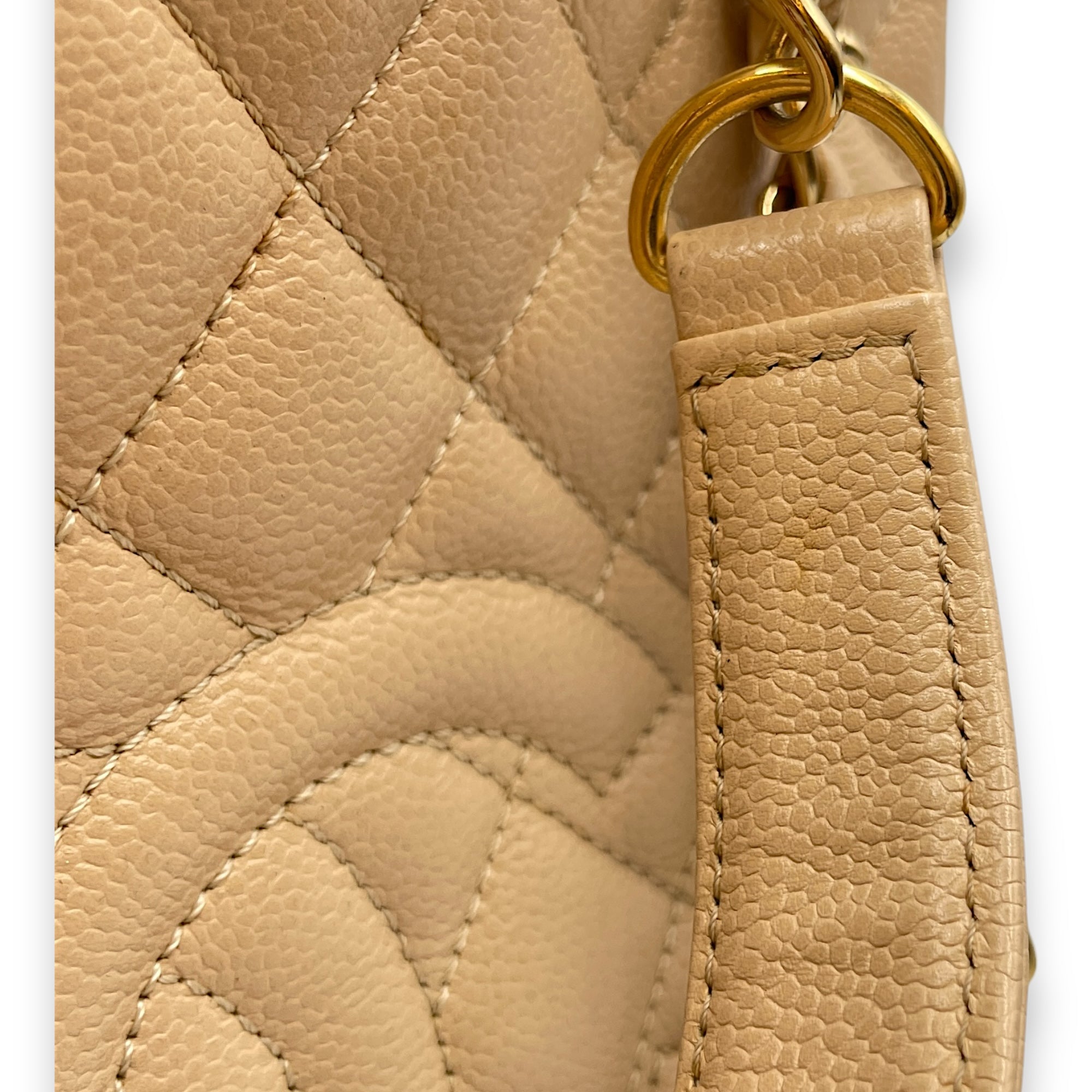 PST Beige Shoulder Bag in Caviar Leather, Gold hardware