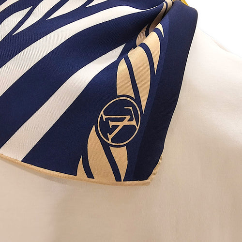 T-shirt with Shiny Blue Scarf S White in Cotton, Gold hardware