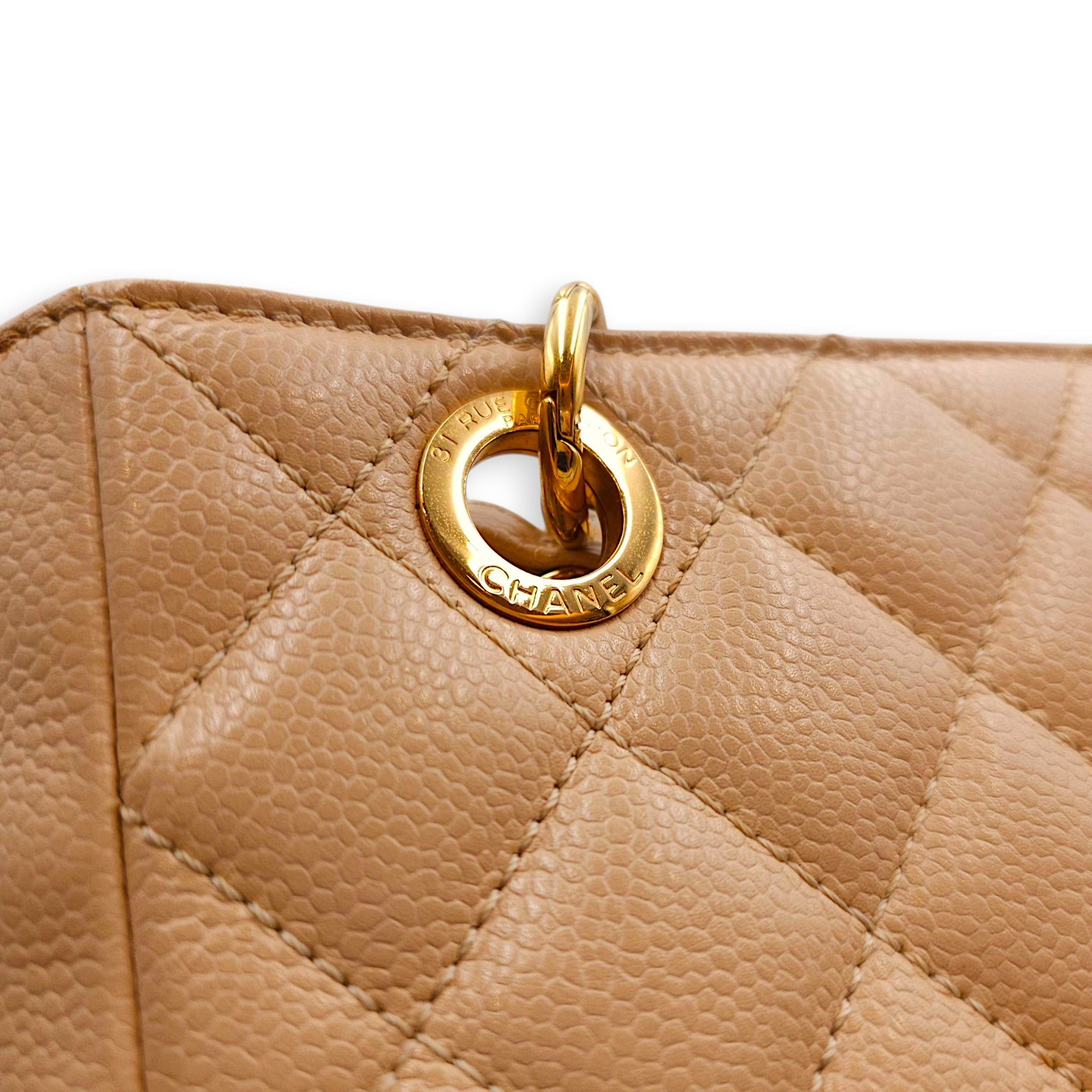 PST Beige Shoulder Bag in Caviar Leather, Gold hardware